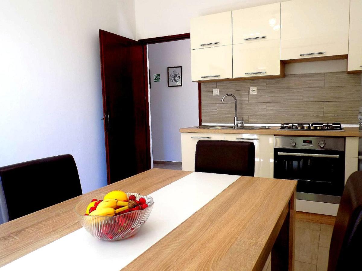 יבלנץ Apartment Marta מראה חיצוני תמונה